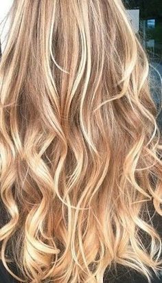 Buttery Blonde, Honey Hair Color, Honey Blonde Hair, Colour Ideas, Hair Color Highlights, Trendy Hair Color, Long Blonde, Hair Color Balayage