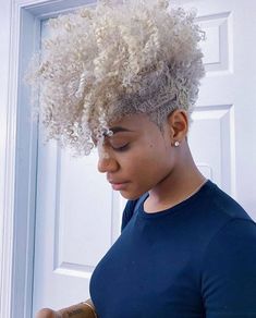 Curly Hair Up, Natural Hair Haircuts, Short Natural Haircuts, Tapered Natural Hair, Natural Hair Cuts, Tapered Hair, Natural Hair Short Cuts, Tapered Haircut, Beautiful Haircuts