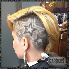 Things like this make undercuts look tempting. Shaved Head Designs, Shaved Side Hairstyles, Shaved Undercut, Hair Patterns