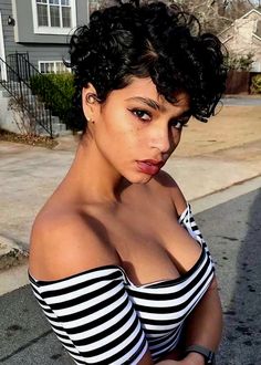 Short Back Long Front Haircut Curly, Natural Short Cuts, Aiyana Lewis, Hair Gel For Men, Curly Cuts, Static Hair, Curly Haircuts, Short Curly Haircuts, Have Inspiration