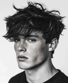 Exploring 31 Trendy Messy Haircut Men Styles for Short Medium and Long Hair French Crop Hair Men, Haircut Ideas For Men, French Crop, Mens Haircuts Medium, Medium Haircut, Undercut Styles