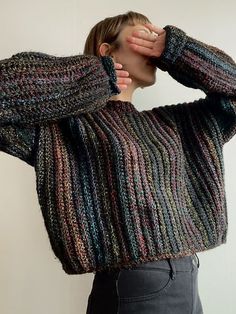 Dress Sweater, Chunky Crochet, Crochet Top Pattern, Sweater Crochet Pattern, Handmade Fashion, Sweater Pattern, Knitting Inspiration, Beautiful Crochet, Crochet Sweater