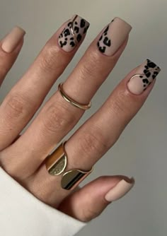 Belle Nails, Kylie Nails, Squoval Nails, Minimalist Nail Art, Nail Jewels, Minimal Nails, Casual Nails, Leopard Nails, Bright Nails