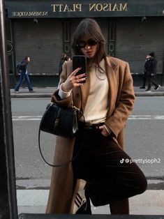 Trending Tiktok, Upcycling Ideas, New Sunglasses, Nails Makeup, Paris Outfits, Pinterest Aesthetic, Interview Outfit, Brown Coat, Fashion Baby