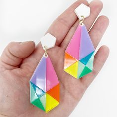 Geometric Rainbow Statement earrings | Etsy Shrink Art Ideas, Geometric Rainbow, 3d Print Ideas, Retro Earrings, Acrylic Jewelry, Funky Earrings, Earrings Inspiration, Rainbow Earrings, Acrylic Jewellery