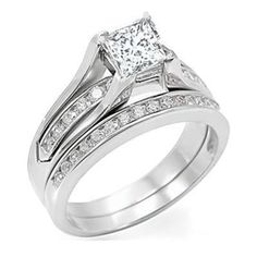 a princess cut diamond engagement ring set