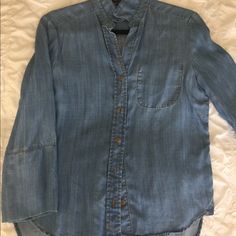 Beautiful, Flowy Denim Chambray Blouse. A Bit “High/Low” Style With Longer Back And Shortened Bell Sleeves. 100% Tencel And Excellent, Brand New Condition. Velvet Heart, Chambray Top, Heart Top, Chambray, High & Low, High Low, Bell Sleeves, Top Blouse, Womens Tops