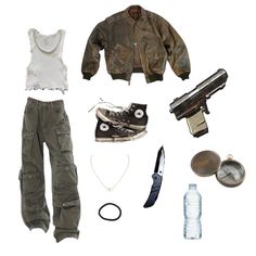 Halloween Apocalypse Costume, Carl Grimes Outfit Aesthetic, Ugly Coyote Outfit, Punk Apocalypse Outfit, Uncharted Outfit Ideas, Apocalypse Halloween Costume, The Last Of Us Fashion