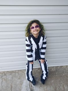 Bettle Juice Family Costumes, Girl Beetlejuice Costume, Beetlejuice Pet Costume, Girl Beetlejuice, Beetle Juice Women’s Costume, Beetlejuice, Halloween Costumes