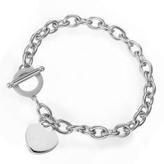 💎 Looking for a bold, stylish accessory that makes a statement? Our Silver Chunky Bracelet is the perfect addition to your jewelry collection. Inspired by the iconic Uno de 50 style, this piece blends modern design with timeless elegance. ✨ 🔗 Crafted from high-quality silver, this chain bracelet features a unique pendant, giving it that extra touch of sophistication and individuality. It's perfect for everyday wear or special occasions, adding an instant edge to any outfit. ⚡️ 🎁 Whether you'r Bold Statement Jewelry, Chunky Bracelet, Chunky Bracelets, 50 Style, Silver Chain Bracelet, Bracelet Argent, Unique Pendant, Pendant Bracelet, 50 Fashion