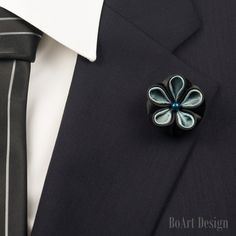 "Black/Golden Blue Chameleon Kanzashi Flower Lapel Pin with 6mm Petrol Pearl SIZE: 1.5\" Comes in a luxury Black box with Non-Tarnish Cotton. Become a Fan on Facebook:  https://www.facebook.com/BoArtDesign Become a Fan on Pinterest: https://www.pinterest.com/BoArtDesign NOTE Please note, that items may not be as large as they appear! Because every item is handmade (each petal one by one), flower shape may slightly vary! While every effort is made to accurately represent the true colors of the ri Lapel Flower Wedding, Blue Chameleon, Flower Lapel, Flower Lapel Pin, Lapel Flower, Kanzashi Flowers, Flower Wedding, Swarovski Pearls, Black Box