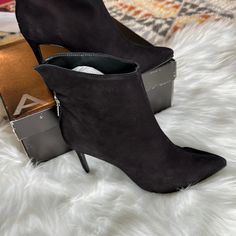 Feel Free To Make Me An Offer! Sper Stylish And Sexy! Fall Heeled Boots For Night Out With 4-inch Heel, Chic Fitted Booties For Night Out, Fall 4-inch Heeled Boots For Night Out, High Heel Booties For Night Out In Fall, Pointed Toe Heels For Night Out In Winter, Pointed Toe Heels For Winter Night Out, Pointed Toe Heels For Night Out In Fall, Pointed Toe Heels For Night Out, Fall Season, Suede Heels For Night Out In Fall