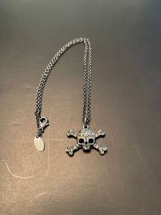 Vivienne Westwood Necklace -10/10 -Fast shipping -Bundles Available Skull Vivienne Westwood, Vivienne Westwood Skull Necklace, Vivienne Westwood Necklace, Westwood Necklace, Vivienne Westwood Jewellery, Jewelry Accessories Ideas, Dope Jewelry, Gold Pearl Necklace, Charm Necklaces