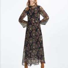 Brand New Never Worn Romanticism Fashion, Mode Coachella, Zara Long Dress, Witchy Wardrobe, Bohemian Inspiration, Tie Maxi Dress, Fall Wear, Floral Dresses Long, Black Sequin Dress