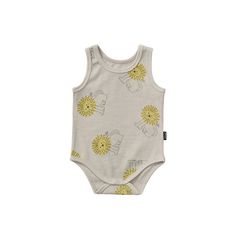 Get your little one stylin' and comfortable in our Organic Cotton Baby Onesie! Made with 100% organic cotton, this onesie is perfect for hot summer days. With 3 different prints to choose from, your baby will be the coolest on the block. Jumpsuit Outfits, Baby Jumpsuit, Top Skirt Set, Organic Cotton Baby, Boys Set, Formal Outfit, Organic Baby, Cotton Baby, Baby Romper