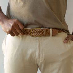 A nod to vintage woven belts, the Teyo features soft, handwoven for your most comfortable fit. Casual Leather Belt, Belts Men, Masculine Style, Gold Belts, Belt Leather, Suede Belt, Leather Belts Men, Braided Belt, Woven Belt