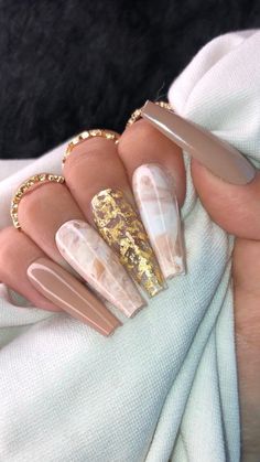 Gold Foil Nails Acrylics, Long Gold Nails, Gold Nails Coffin, Elegant Gold Nails, Nail Ideas Gold, Nude Marble Nails, Nail Art Designs Classy, Gold Foil Nails, Gold Acrylic Nails