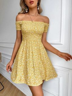 Boho Color, Shirred Dress, Bodycon Dress Parties, Waist Line, Dress Cuts, Ditsy Floral, Style Boho, Yellow Dress, Type A