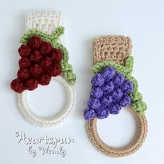 two crocheted rings are sitting next to each other