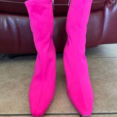 Steve Madden Womens Pink Stretch Vakay Square Toe Stiletto Zip-Up Dress Booties 11 M Orig. $129.00. These Gorgeous Boots Have A 4" Stilleto Heel. Spot Clean Only. Made In China. New Without Tags Sz 11m *******(((((Note Please See Last 5 Photos Showing Marks Lite Stains From Tryon In Store************))))). Sincei Have A No Return Policy, Please Feel Free To Address Any Questions Or Concerns You May Have. Also, Each And Every Single Item Is Thoughtfully Hand Picked By Me. We Really Really Appreci Trendy 4-inch Heeled Boots For Spring, Fitted Heeled Boots With Padded Heel, Spring Heeled Boots For Night Out With Padded Heel, Spring Night Out Heeled Boots With Padded Heel, Spring Heeled Boots With Reinforced Heel For Night Out, Trendy Fitted Heeled Boots With 4-inch Heel, Spring Night Out Heeled Boots With 4-inch Heel, Spring Heeled Boots With 4-inch Heel, Trendy Ankle-high Fitted Heels