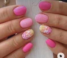 Manicure Ideas With Flowers, Spring Nails Gel Polish, Easter Pink Nails, Spring Trendy Nails Pink, Fun Spring Nails Design Pink, Fun Pink Summer Nails, Dip Nail Ideas Pink, Trendy Gel Nails Spring, Dip Nails Ideas Summer