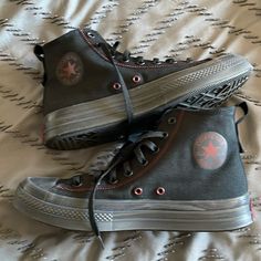 Size 10 Black With Dark Maroon Never Worn Only Laced Up No Box Goretex Shoes, Chuck Taylor Boots, Silver Glitter Shoes, Canvas Sneakers Men, White Chuck Taylors, Pink Nike Shoes, Converse Jack Purcell, Men's Converse, Star Boots