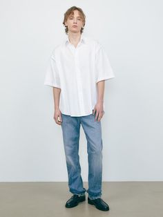 The shirt is made of soft and durable cotton and bio-washed to minimize fabric shrinking after wash. The oversized fit design makes natural silhouette and comfy fit for daily outfit.- Oversized fit- Minimalistic design- Back pleats- Button closure Minimalistic Design, Comfy Fits, Oversized Shirt, Daily Outfits, Minimalist Design, Mens Outfits, Fabric, White, Clothes