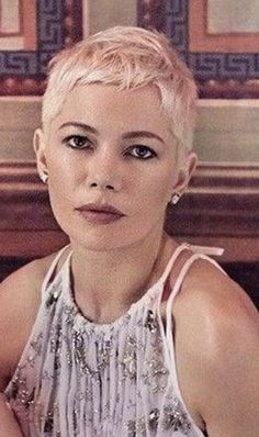 Braids In The Front Natural Hair, Michelle Williams Hair, Super Short Pixie Cuts, Spiky Haircut, Short Bob Hair, Hair Cut Ideas, 2024 Hair Color, Pixie Haircut Styles