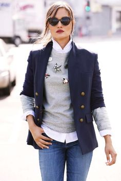 Warm and Elegant Nautical Fashion Outfits Navy Blazer Outfits, Casual Fashion Trends, Blazer Outfits For Women, Athleisure Trend, Blazer Outfit, Athleisure Fashion, Nautical Fashion, Blazer Outfits, 가을 패션