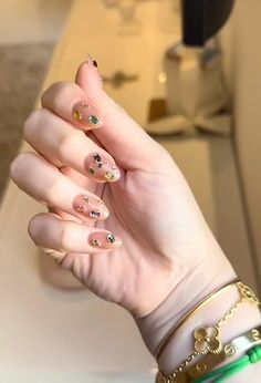 Neon Acrylic Nails, Diamond Nail Art, Minimal Nails Art, Beige Nails, Minimal Nails, Blush Nails