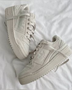 joey lynch | saving 6 Snicker Shoes Women, Trendy Shoes Sneakers, Pretty Shoes Sneakers, Diy Vetement, Hype Shoes, Aesthetic Shoes, Shoe Inspo, Swag Shoes, Dream Shoes