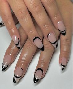 French Tip Nails Black, Nail Almond, Short Stiletto, Vintage Nails, Glow Nails, Pearl Nails, Tip Nails, Nails Black