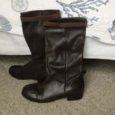 Brand New Never Worn No Tags No Box Brown Moto Boots With Almond Toe, Classic Brown Mid-calf Boots With Round Toe, Riding Boots, In Italy, Women Shoes, Italy, Brand New, Tags, Boots