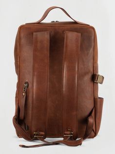 Love backpacks but hate looking like you just got off school? You're not alone! The Apu Leather Backpack was designed for professionals. Everything you love about your backpack, without sacrificing the look. Handcrafted by Ecuadorian artisans out of premium full-grain leather. This backpack has been made to last a lifetime.