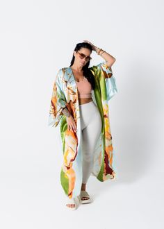 ✨ RESTOCKED Long kimono cardigan Long sleeves Satin Floral Light weight No closure * Paired with our "Cuttin' Corners Top | Ash Rose" & "Athletic Leggings | Sand Beige" HAND WASH COLD Fabric: 100% Polyester Small 6-8 Medium 10-12 Large 14-16 Long Kimono Cardigan, No Closure, Long Kimono, Cardigan Long, Secret Sale, Kimono Cardigan, Sand Beige, Athletic Leggings, Long Sleeve Cardigan