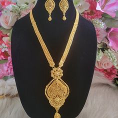 Brand New. 22k Gold Plated Bollywood Indian Pakistani Nepali Necklace. Bundle Discount Avaiable. Great Quality Ships Next Business Day Pakistani Necklace, 22k Gold, Womens Jewelry Necklace, Vision Board, Gold Plate, Jewelry Necklaces, Plating, Women Jewelry, Ships