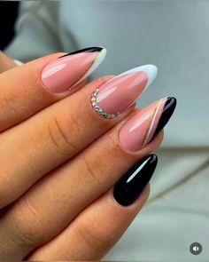 Nails Tech, Unghie Sfumate, Fingernail Polish, Acrylic Designs, Dope Nails, French Nails, Simple Nails, Nail Tips, Cute Nails