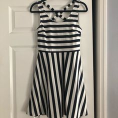 Nwt Navy Blue And White Blue And White Striped Dress, Cute Cross, Dress H&m, Stripe Dress, White Striped Dress, H M Dresses, Hm Dress, Navy Blue Dresses, Spring Dress