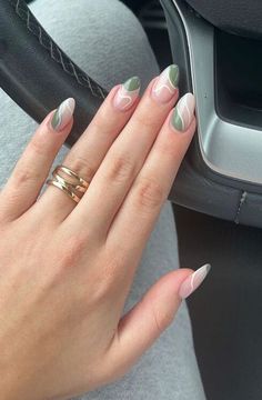 Sage Green Nails, Green Acrylic Nails, Green Nail Designs, Cute Gel Nails, Nails 2023, Short Acrylic Nails Designs, Nail Art Summer, Classy Nails, Nail Art Inspiration