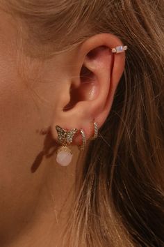 Rue Gembon Madelyn Gold Butterfly Earrings Cute Cartilage Piercing, Jewelry Piercing, Cartilage Piercings, Body Jewelry Piercing