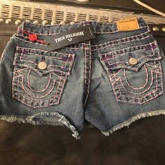 True Religion Outfits, True Religion Shorts, All Jeans, Outfit Inspo Casual, Cute Preppy Outfits