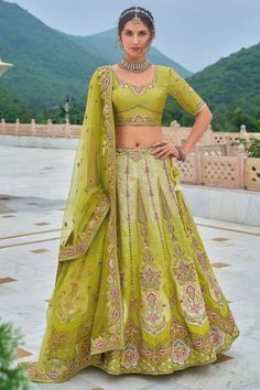 Ombre Green Embroidered Silk Designer Lehenga Set Green Silk Lehenga, Lehenga Choli For Wedding, Choli For Wedding, Green Lehenga Choli, Lehenga Bridesmaid, Bridal Lehenga Online, Silk Lehenga Choli, Organza Lehenga