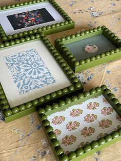 Bobbin Bobble Frames – Staying In Studio Bobbin Photo Frame, Wooden Frame Diy, Fun Picture Frames, Picture Frame Crafts Diy, Frame Crafts Diy, Fun Frames, Cadre Diy, Beaded Frame, Picture Frame Crafts