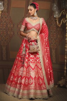 Rani red attached cancan lehenga with checkered, floral banarasi woven motifs and gota, dori, badla embroidered border. Paired with neckline embroidered padded blouse and scallop embroidered dupatta. - Aza Fashions Cancan Lehenga, Lehenga Pattern, Padded Blouse, Embroidered Border, Embroidered Dupatta, Beaded Tassels, Bridal Lehenga, Set For Women, Aza Fashion