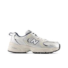 Shop all kids' 530 With a classic 2000s' running-inspired design  this all-purpose kids' shoe is built for everyday wear. Kids New Balance, New Balance Kids, New Balance Dad Shoes, Kids Silhouette, Dad Shoes, Chic Shoes, Casual Running Shoes, Fire Fits, Shoe Inspo