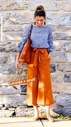 Culottes Outfit Casual, How To Wear Culottes, Culottes Outfit, Style Casual Chic, Mode Kimono, Pants Outfit Casual, Moda Chic, Indian Designer Wear