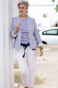 how to wear stripes 40 Fashion Women, Fashion For Women Over 40, Over 50 Womens Fashion, Fashion Tips For Women