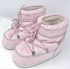 Pink Closet, Winter Y2k, Snow Angel, New Rock, Moon Boots