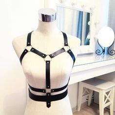 Underbust Harness, Leather Accessories Handmade, Abstract Fashion, Leather Outerwear, Goth Jewelry, Cool Fashion, Body Harness, Leather Harness