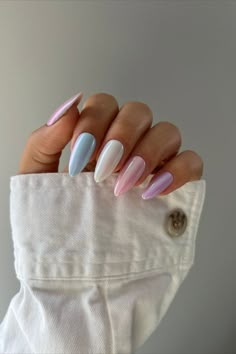 Chrome Colour Nails, Pastel Pearl Nails, Pearly Blue Nails, Coloured Chrome Nails, Blue Pearl Nails, Pastel Chrome Nails, Nail Nail Designs, Pink Chrome Nails